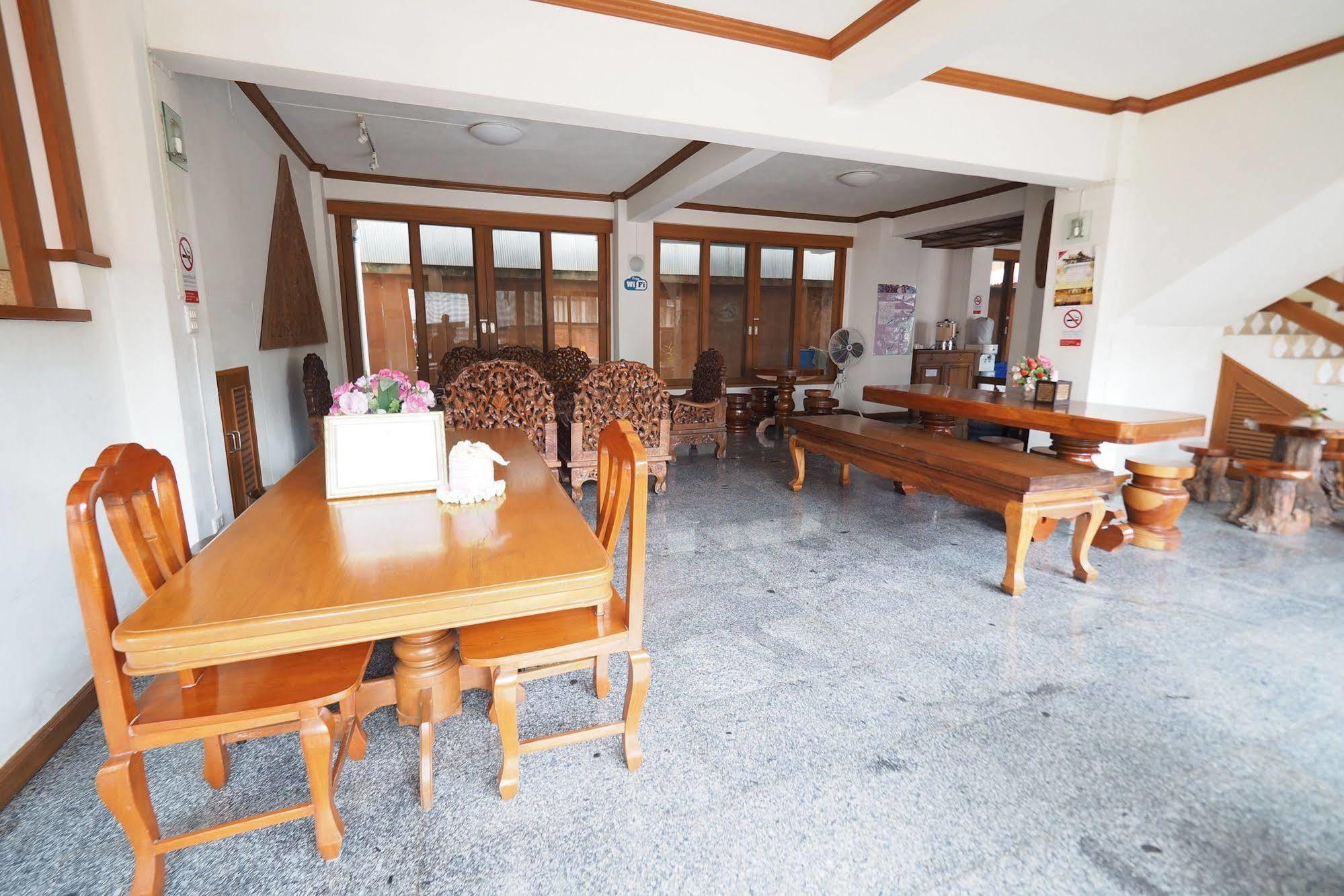 Fah Place Hotel Nan Dış mekan fotoğraf